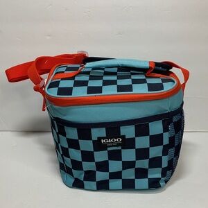 Igloo Square Lunch 9 Can Cooler Bag Blue Retro Checkered New